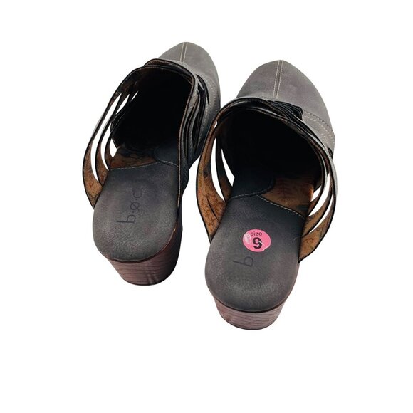 B.Ø.C Gray Leather Wedge Mules Clogs Size 9 Slip On - Picture 4 of 4